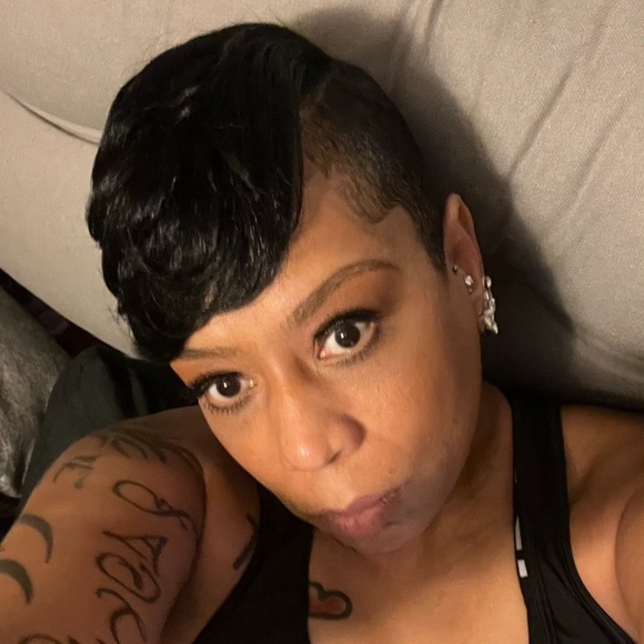 Meet your Posher, Erykah - Picture 7 of 9